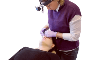 İstanbul Anadolu Yakası Burun Estetiği Yapan Doktor